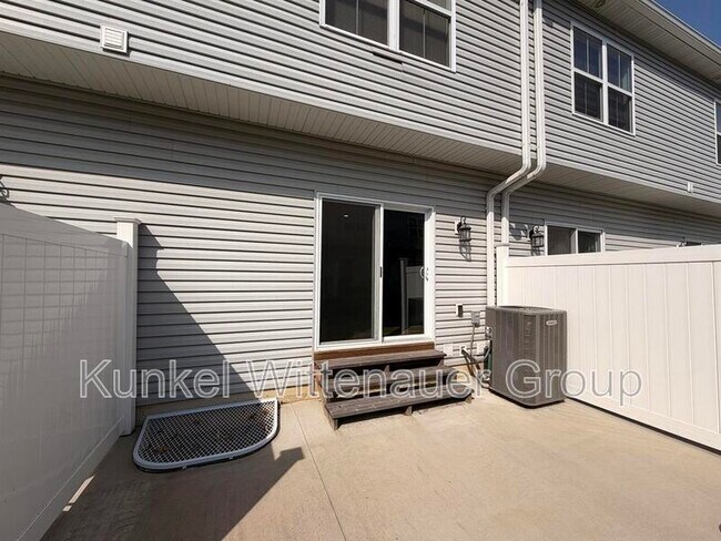 Building Photo - 300-D PACIFIC DRIVE