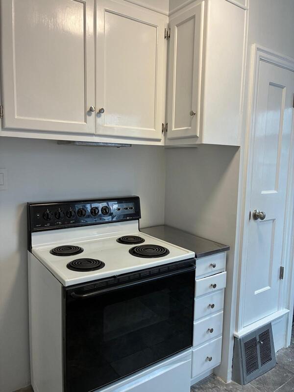 Building Photo - 314 Cole Ave