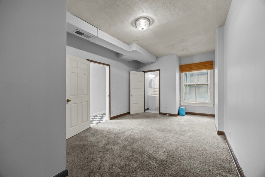Bedroom - 63 E Gay St