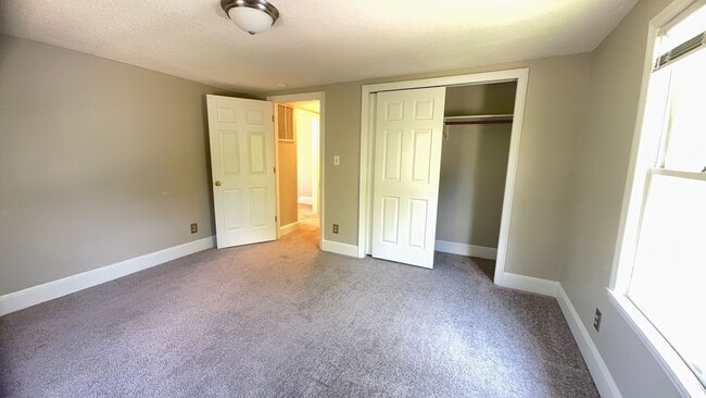 Building Photo - 3BR 2BA Home in Fisher Park