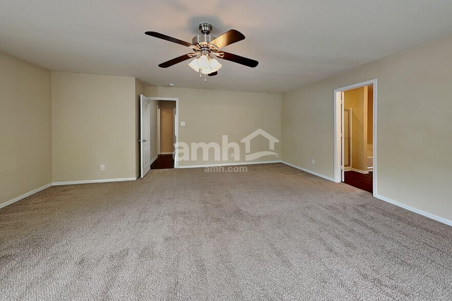 Building Photo - 1320 Perga Ct