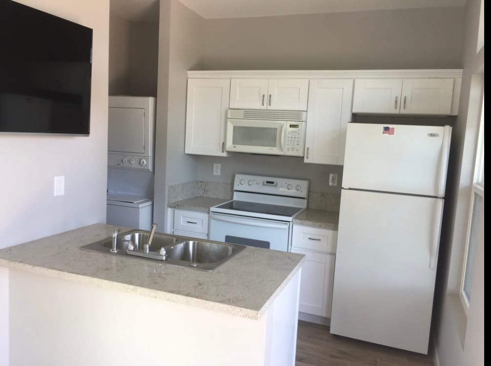 Building Photo - 4393 Cartagena Dr