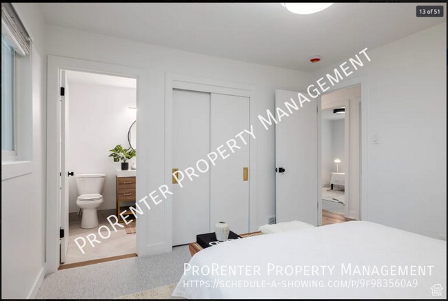Building Photo - 4996 Moor Mont Cir