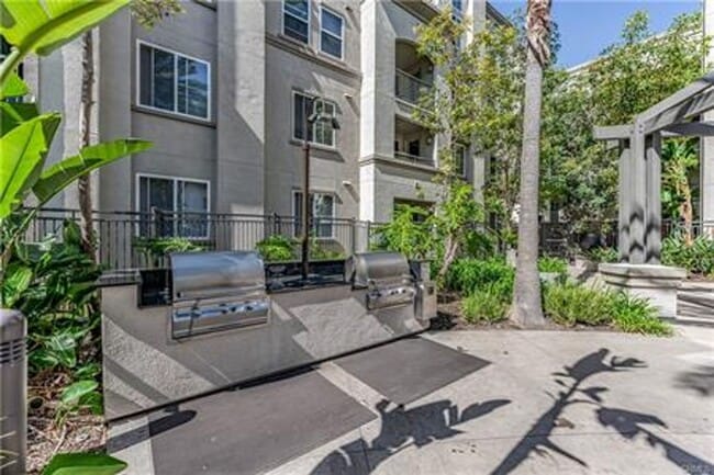 Building Photo - COMING SOON! Resort Style 2BR Condo with F...