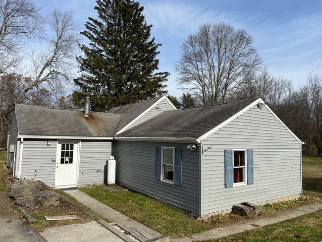 Building Photo - 19 Bennett Rd