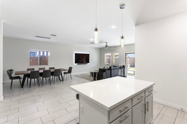 Building Photo - 35463 W Santa Barbara Ave