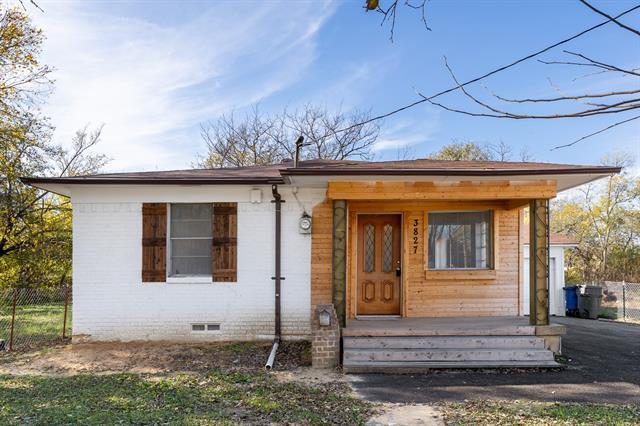 Building Photo - 3827 Vineyard Dr
