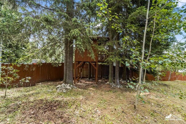Building Photo - 6010 Staedem Dr