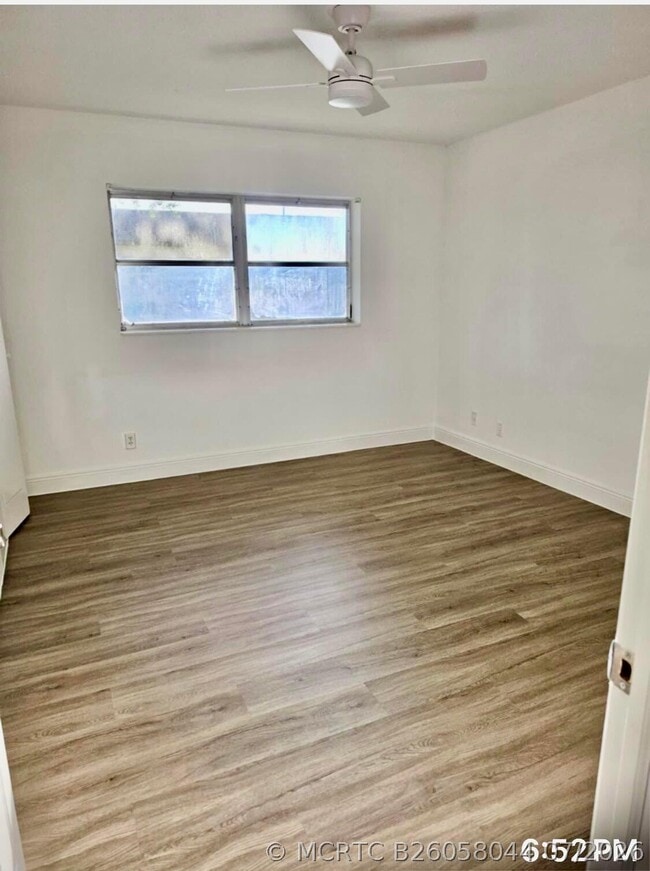 Building Photo - 2965 Ashley Dr W