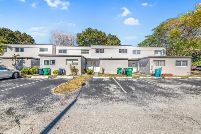 Building Photo - 15007 SW 80th Terrace