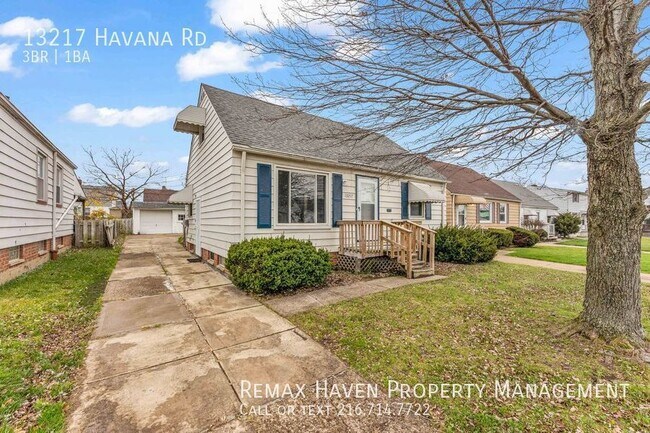 Building Photo - 13217 Havana Rd, Garfield Hts - Spacious 3...
