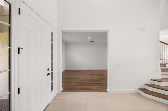 Building Photo - 3419 Bella Vista Ct