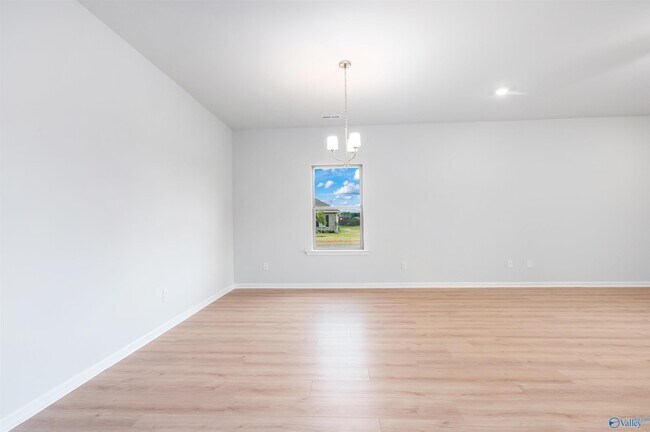 Building Photo - 14441 Mountain Strm Dr