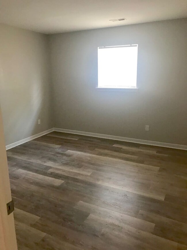 Building Photo - Adorable 3 Bedroom home Convenient to Downtown Durham