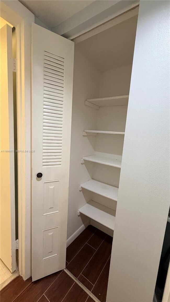 Building Photo - 3121 NW 47th Terrace