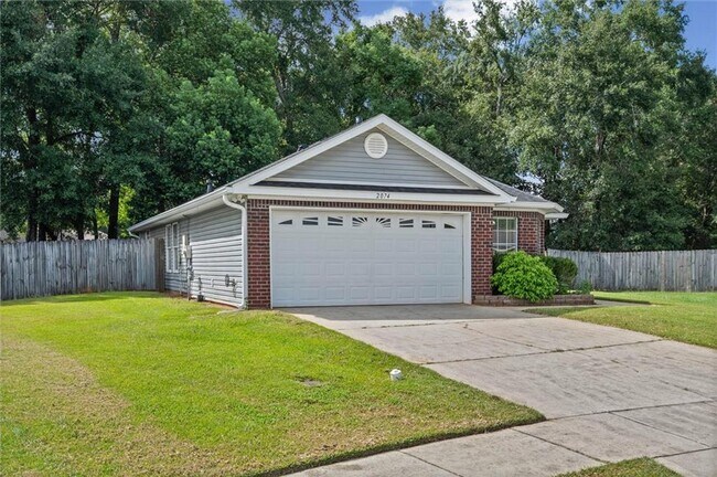 Building Photo - 2074 Spring Grove W