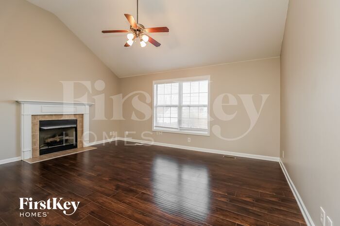 Building Photo - 1500 Cedar Springs Cir