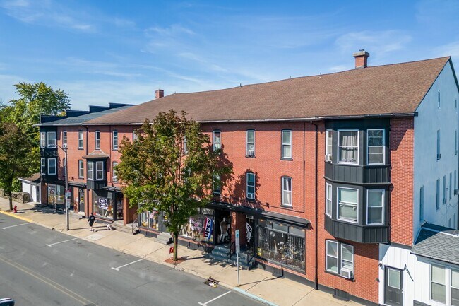 Building Photo - 9-23 E. Main Street