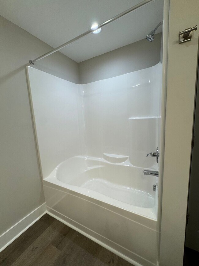 Building Photo - 133 Brawley Villas Pl