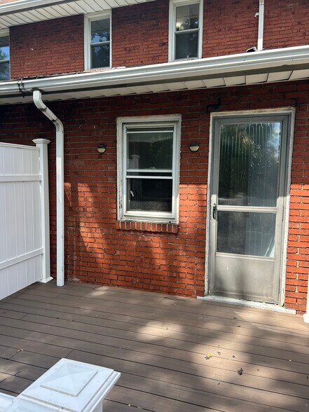 Building Photo - 5848 Burchfield Ave
