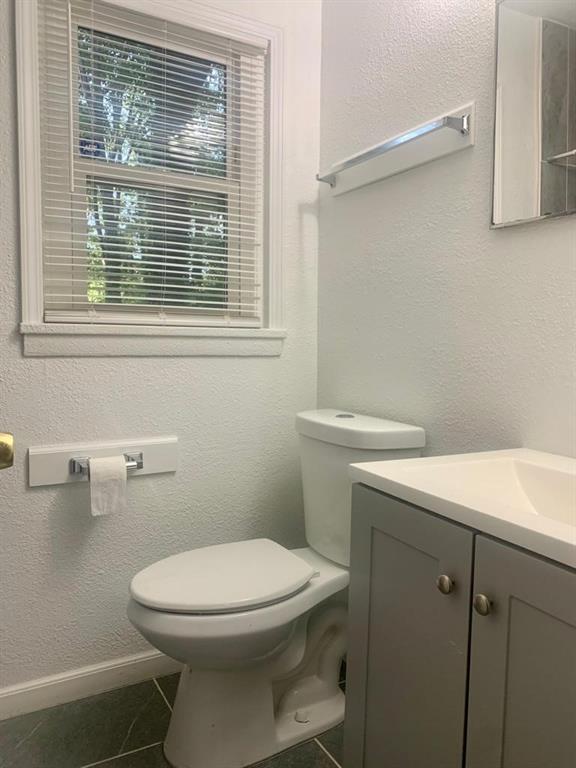 Building Photo - 3535 Fairlane Dr NW