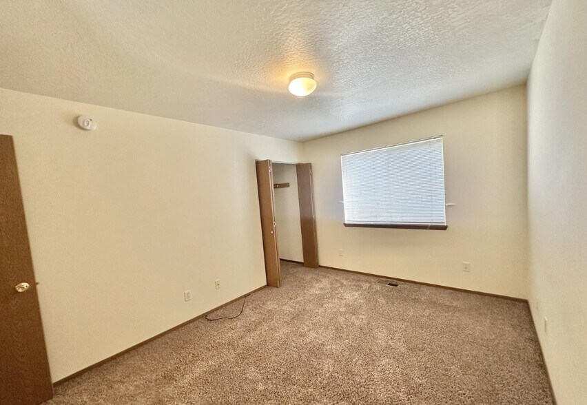 Building Photo - 107 N Caton St