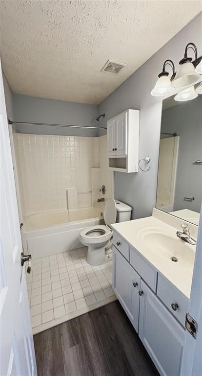 Building Photo - 326 Canterbury Pl Dr