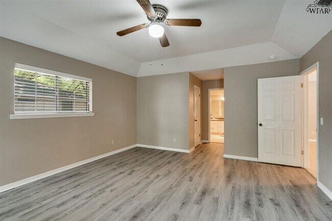 Building Photo - 4301 Shady Ln