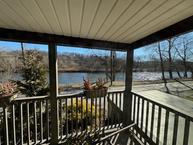 Building Photo - 312 Lehigh Dr