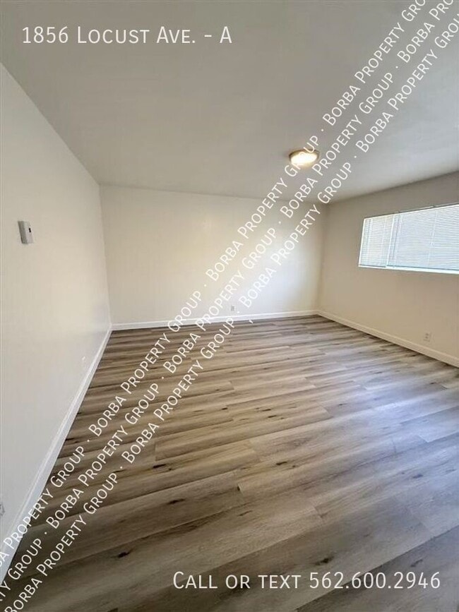 Building Photo - 1856 Locust Ave