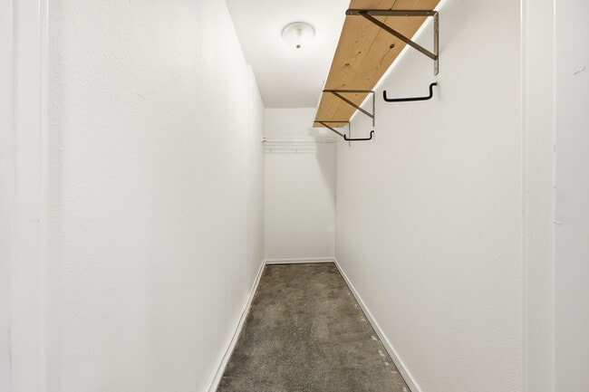 Building Photo - 7922 9th Ave SW