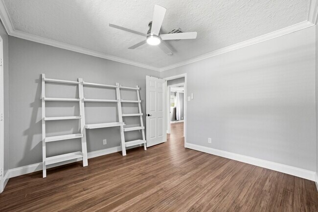 Building Photo - 11102 Endicott Ln