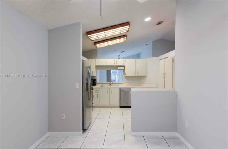 Building Photo - 248 SW 159th Ln