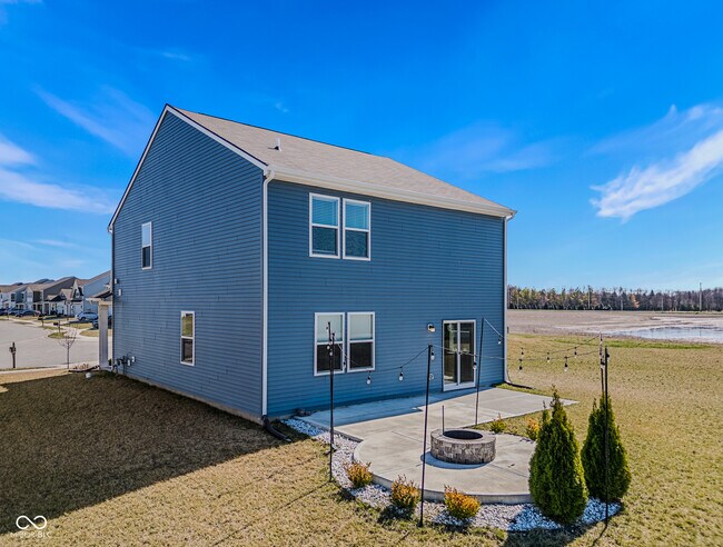 Building Photo - 144 Bluestem Ln