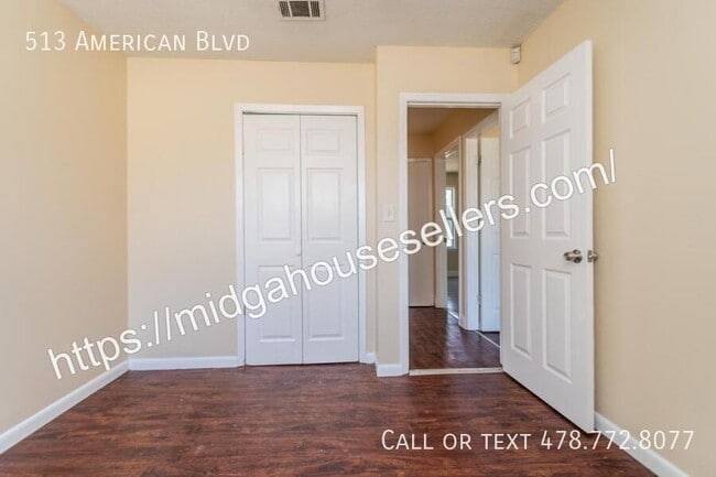 Building Photo - 513 American Blvd