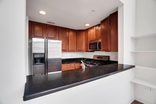 Building Photo - 100 Abbie Ct