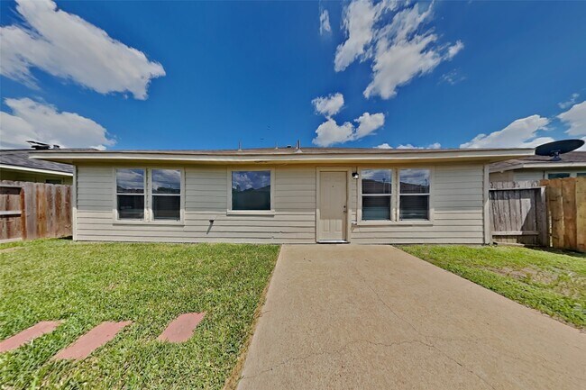 Building Photo - 19518 Kadabra Dr