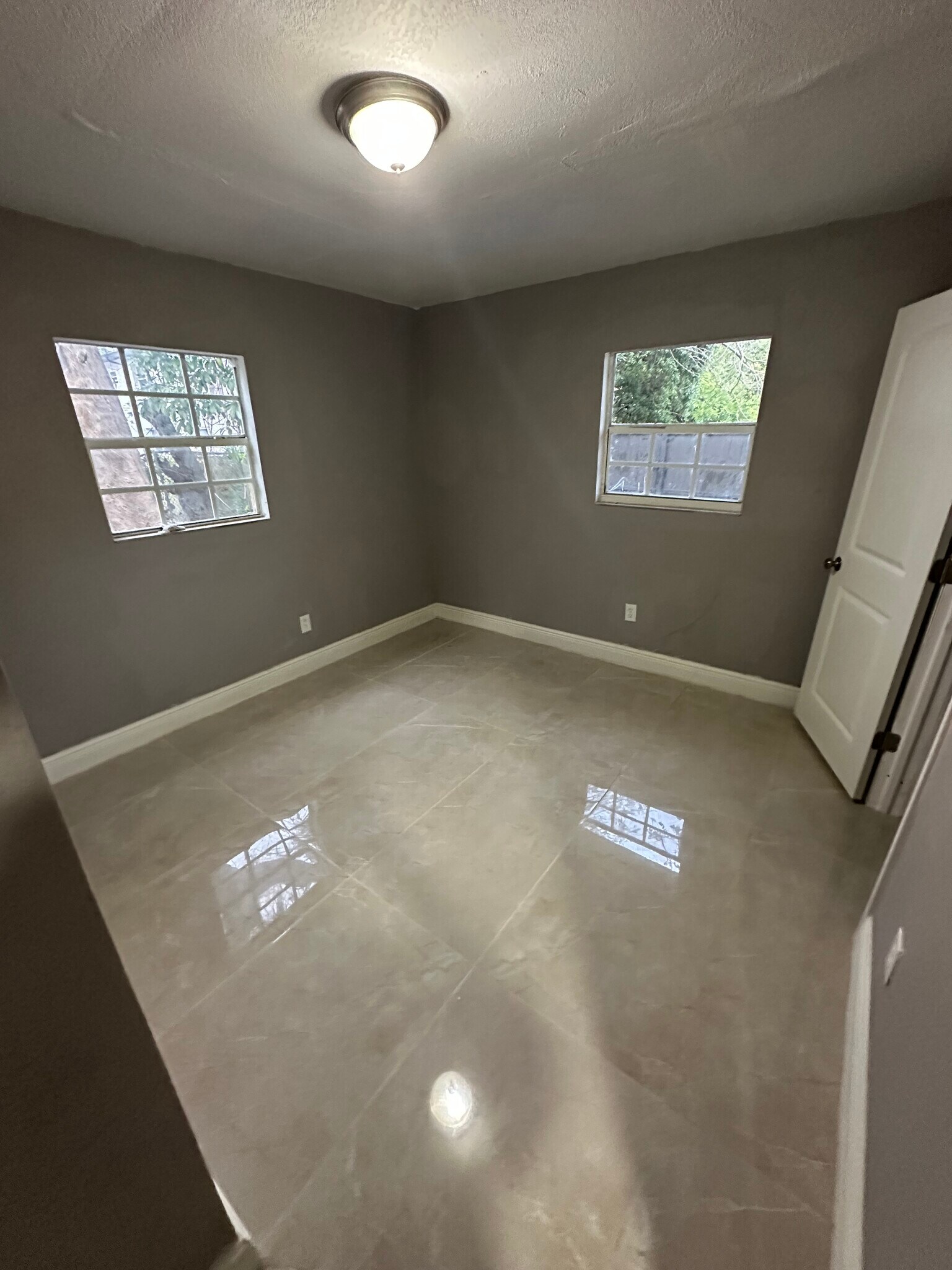 Building Photo - 759 NW 69th St