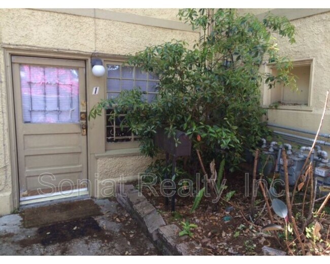 7 Allard Blvd 7 Allard Blvd New Orleans LA 70119 Apartment Finder