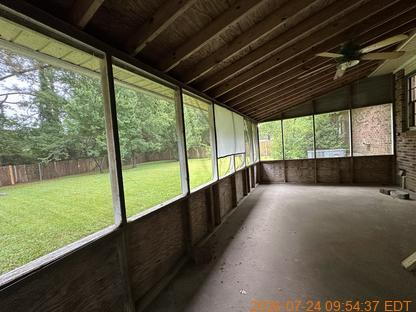 Building Photo - 319 Cardinal Rd