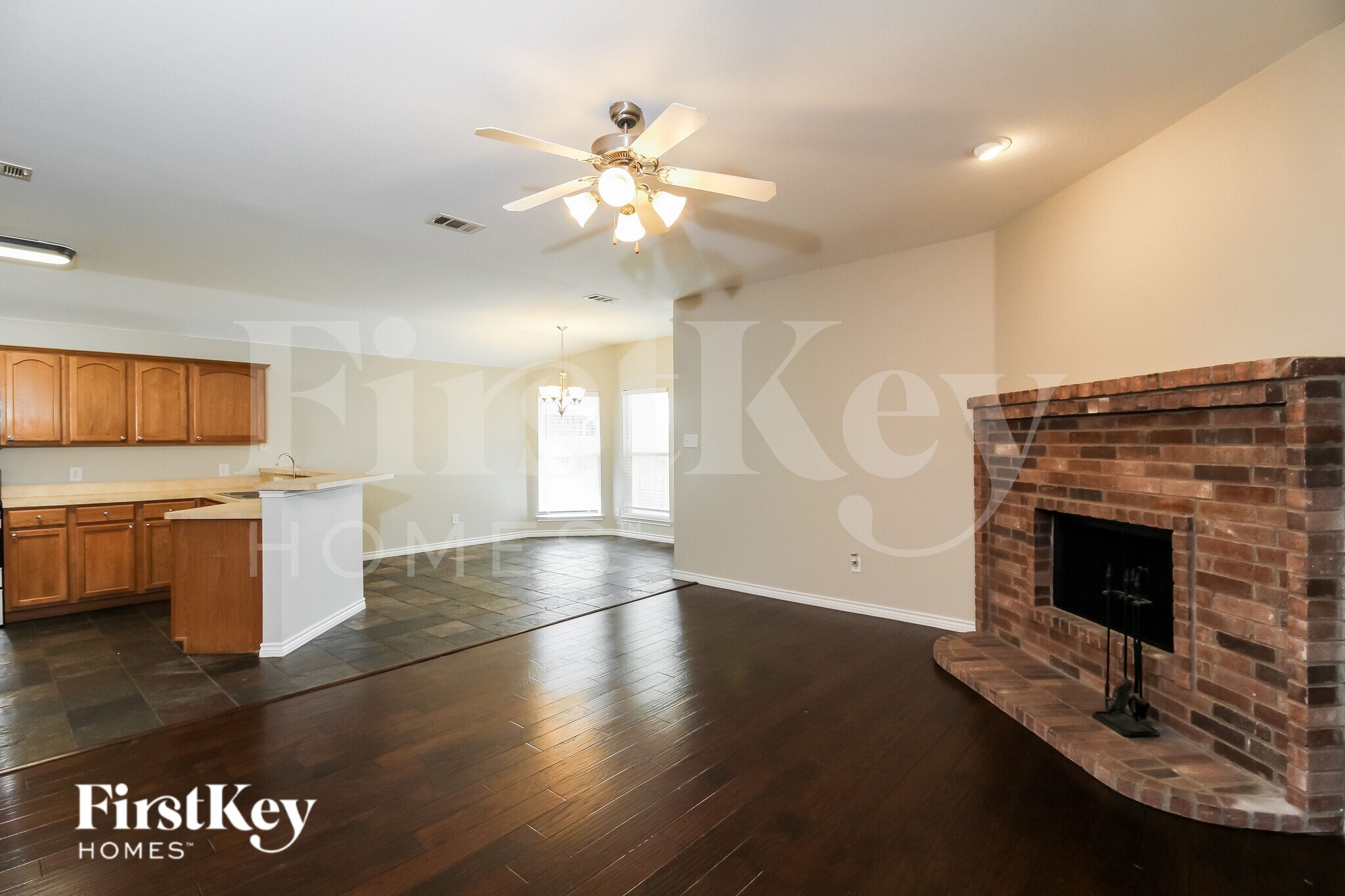 Building Photo - 204 Pagoda Dr