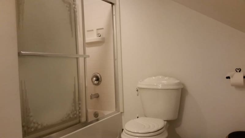 Building Photo - 960 Main St