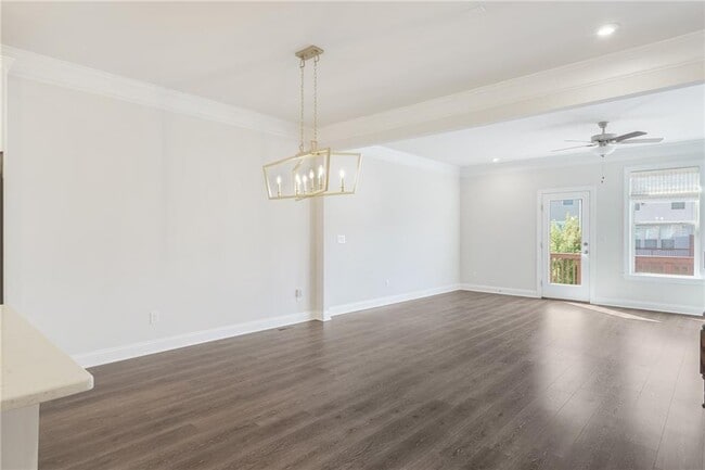 Building Photo - 1387 Live Oak Ln