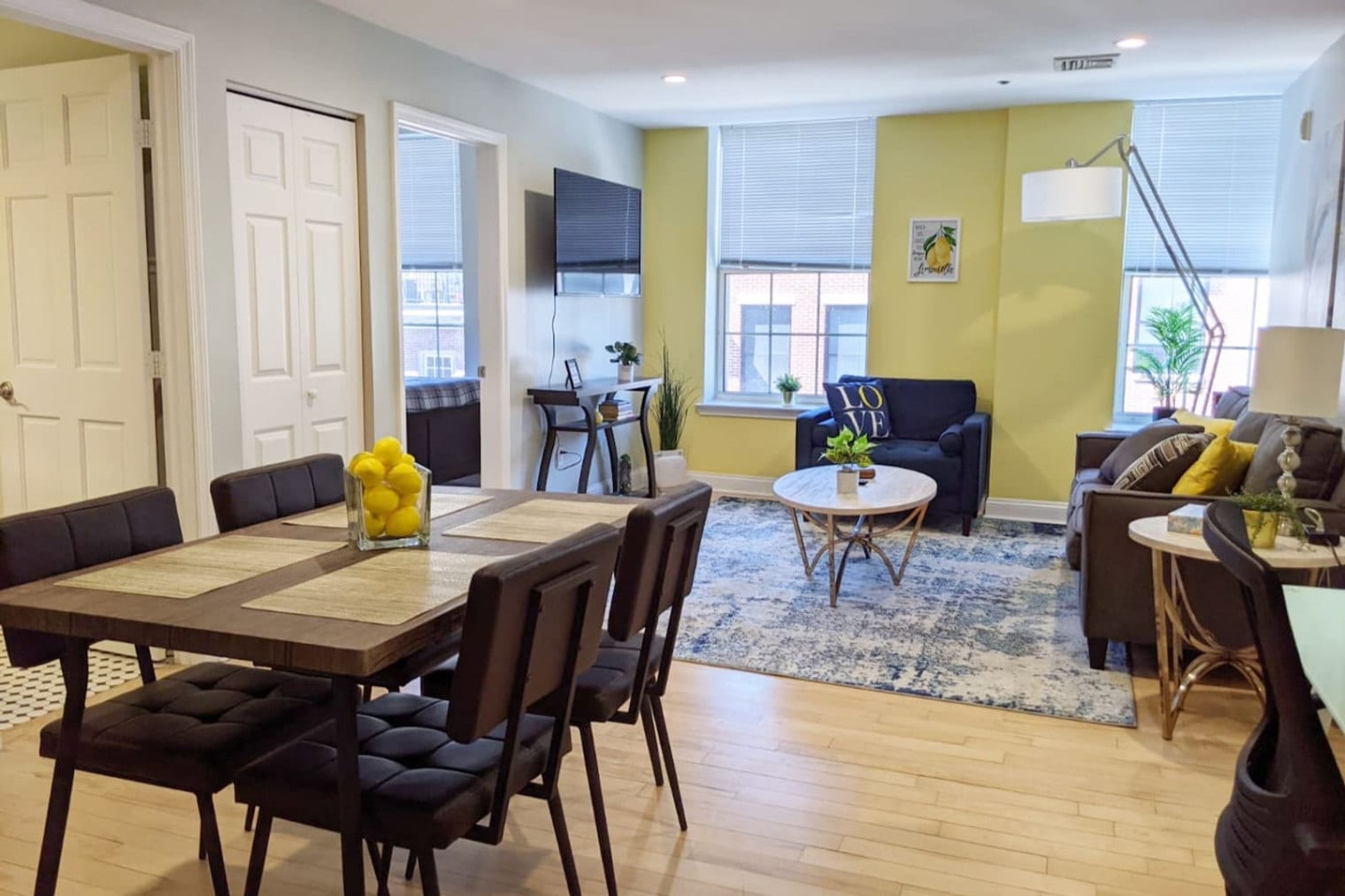 Building Photo - 248 Market St