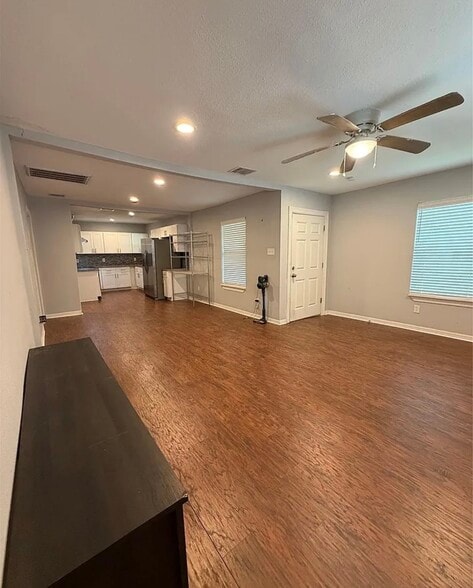 Building Photo - 4802 Eppes St