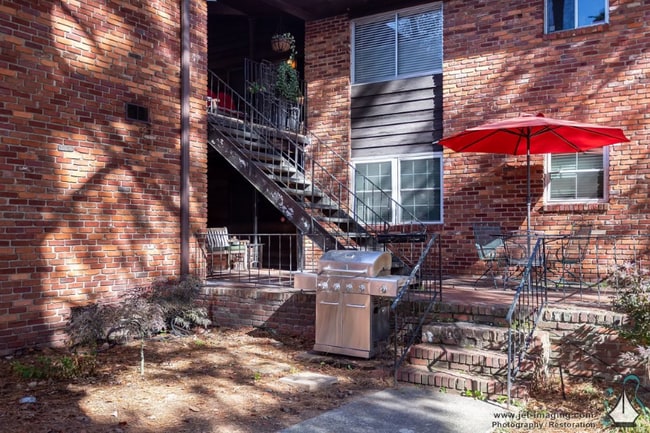 Building Photo - 1284 Piedmont Ave NE