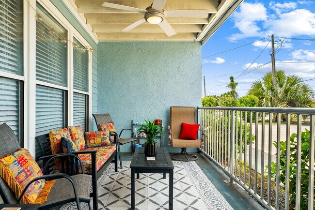 Building Photo - 503 Granada Cir