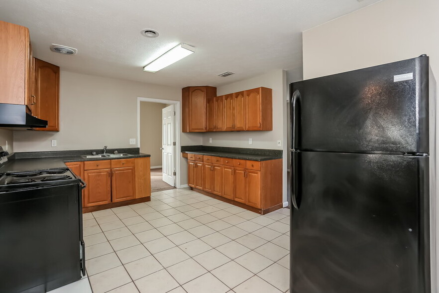 Building Photo - 10827 Kuralei Dr