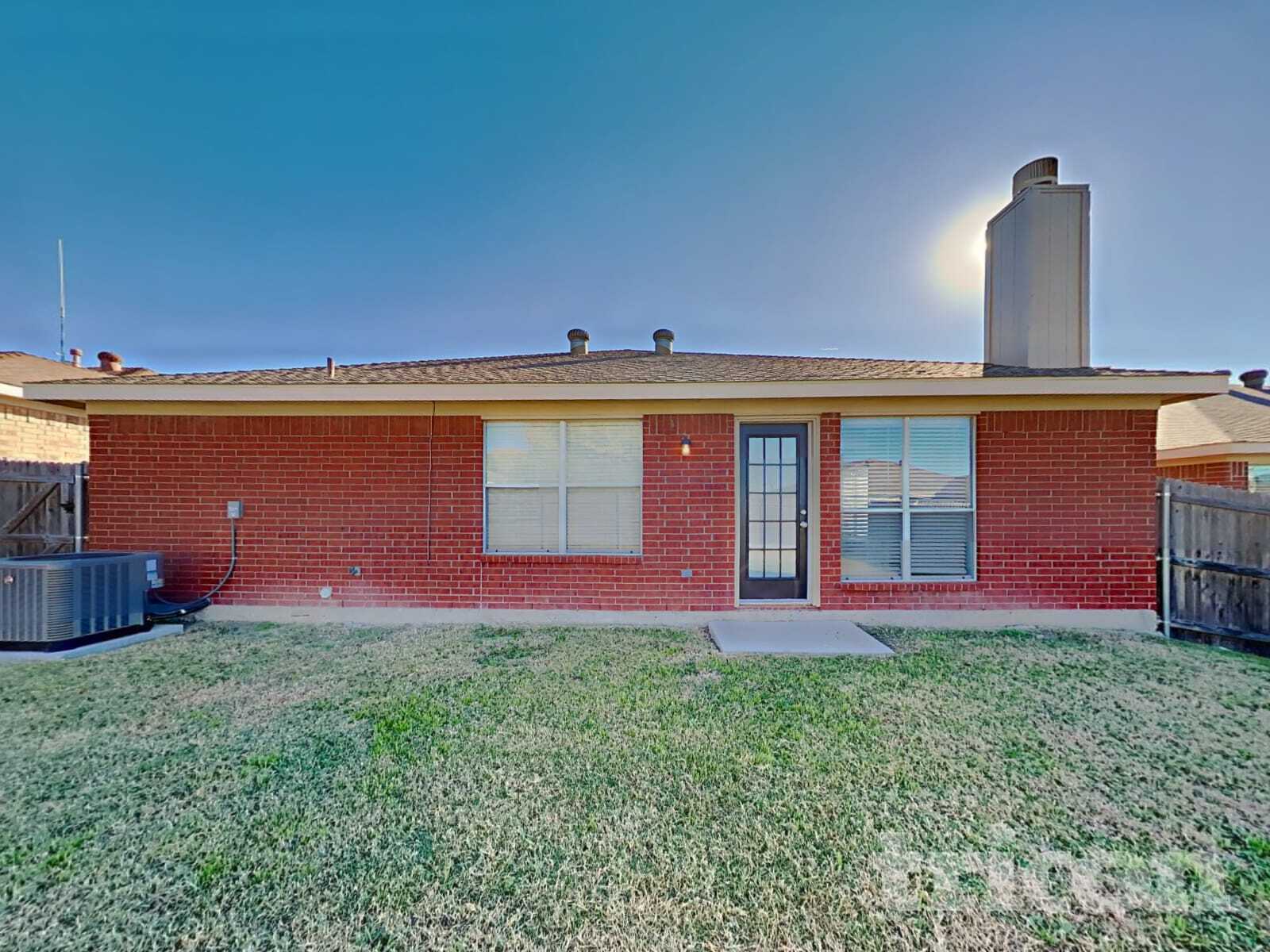 Building Photo - 2516 Concina Way