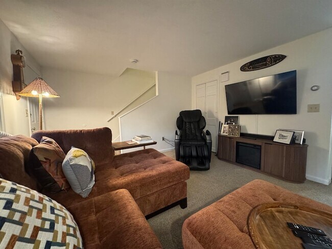 Building Photo - 152 Porcupine Cir